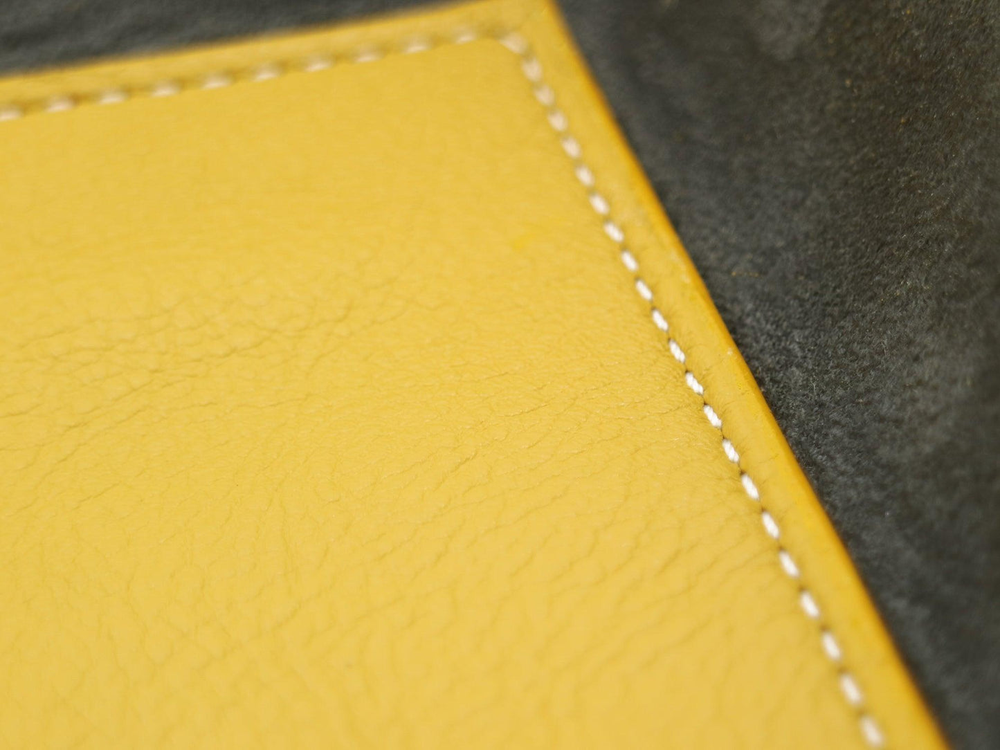 Contemporary Valet Tray - Italian Pebble Grain Leather Lined with Dark Grey Microsuede - Stonestreet Leather