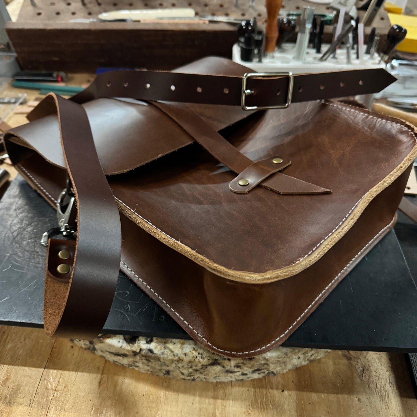 Unisex Messenger Bag - Oxford Xcel Leather - Stonestreet Leather