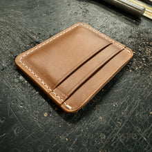 Load image into Gallery viewer, 5 Pocket Horizontal Card Wallet - Oxford Xcel Leather - Stonestreet Leather
