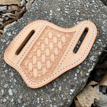 Cargar imagen en el visor de la galería, Basketweave Stamped Natural Veg Tan Cowhide Leather Handmade Pocket Knife Holster Sheath, Pancake Style Cross Draw with Belt Slots - Stonestreet Leather
