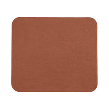 Cargar imagen en el visor de la galería, Contemporary Mouse Pad - Italian Pebble Grain Leather Backed with Dark Grey Microsuede - Stonestreet Leather
