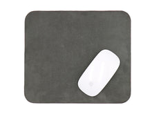 Cargar imagen en el visor de la galería, Contemporary Mouse Pad - Italian Pebble Grain Leather Backed with Dark Grey Microsuede - Stonestreet Leather
